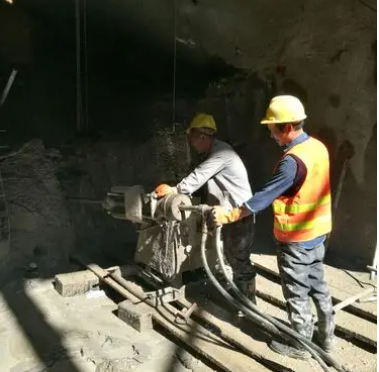 郁南水下抗分散灌浆料特点 水下不分散注浆料介绍